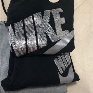 Nike women’s sweat Pants and a sweatshirt